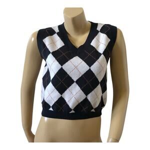 SO Sweater Vest Womens Large Crop Black White Red Argyle Knit Sleeveless V Neck